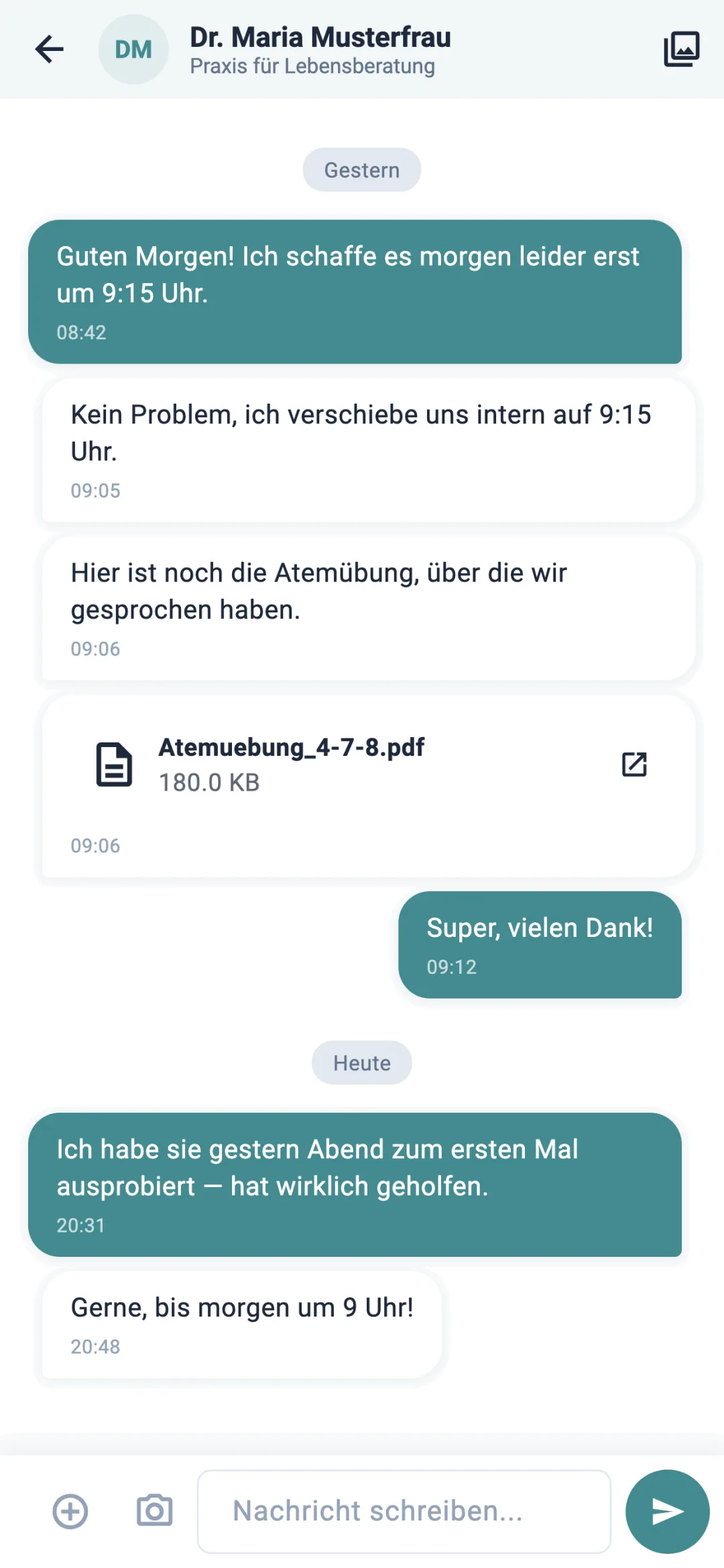 Chatverlauf mit gesendetem PDF in der Klient:innen-App